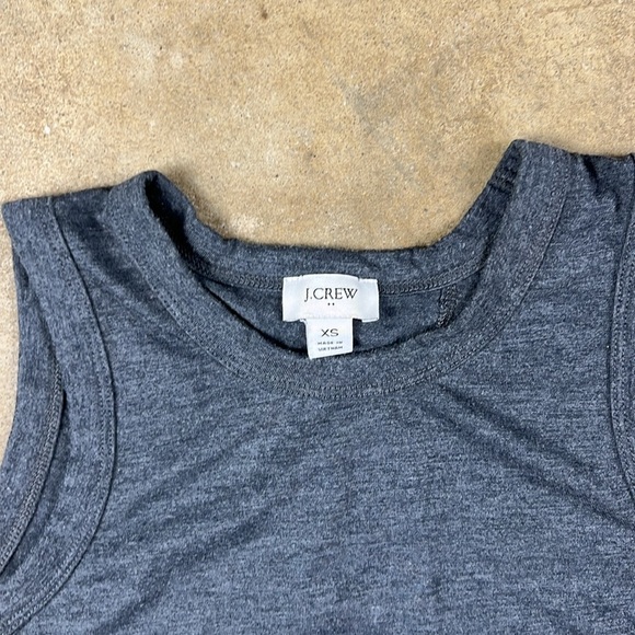 J. Crew Split Back Tank
Size: XS - Picture 3 of 4